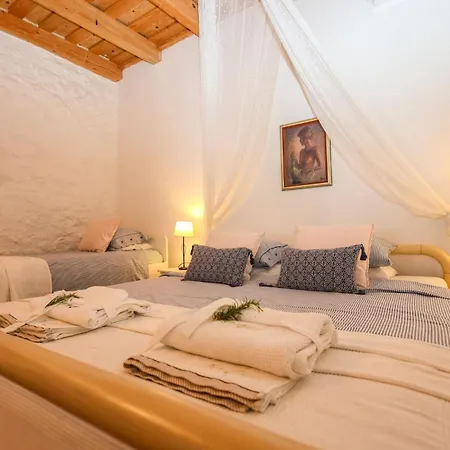 וילה Toscana - Charming Stone With Private Pool & Garden