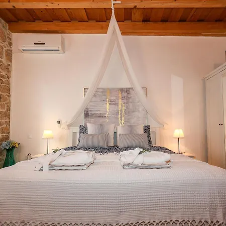 Toscana - Charming Stone With Private Pool & Garden * Grižane