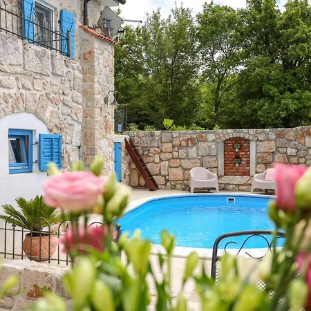 Toscana - Charming Stone With Private Pool & Garden וילה *