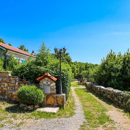 וילה Toscana - Charming Stone With Private Pool & Garden *