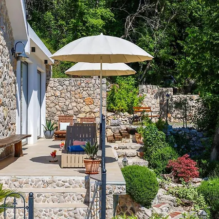 וילה Toscana - Charming Stone With Private Pool & Garden