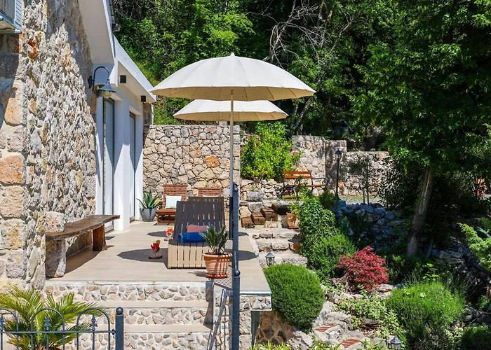 Villa Toscana - Charming Stone With Private Pool & Garden