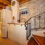 Toscana - Charming Stone With Private Pool & Garden Villa *