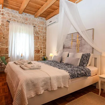 Toscana - Charming Stone With Private Pool & Garden *