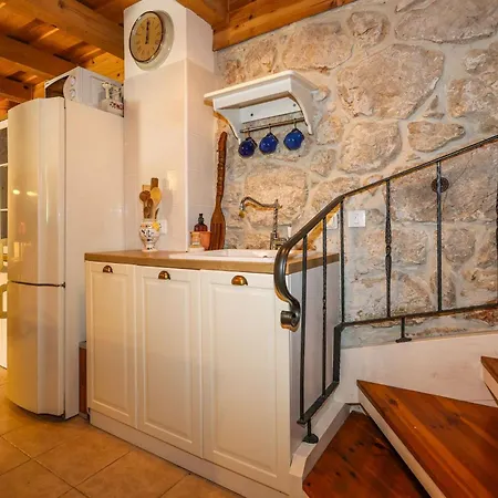 Toscana - Charming Stone With Private Pool & Garden Villa *