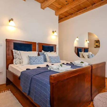 Toscana - Charming Stone With Private Pool & Garden * Grižane