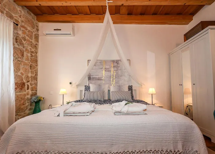 Toscana - Charming Stone With Private Pool & Garden * Grižane