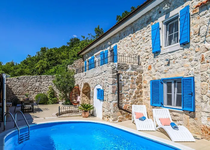Toscana - Charming Stone With Private Pool & Garden Grižane